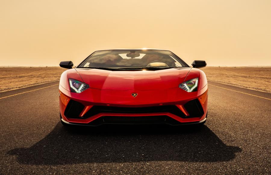  Lamborghini Aventador S Roadster 2017 года  (фото 24 из 27)